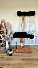 Laden Sie das Bild in den Galerie-Viewer, Naturkratzbaum Sonny & Bienchen