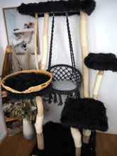 Laden Sie das Bild in den Galerie-Viewer, Naturkratzbaum Mini & Mounty