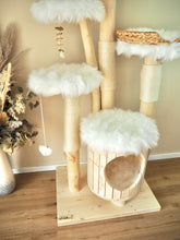 Laden Sie das Bild in den Galerie-Viewer, Naturkratzbaum Luna & Mailo