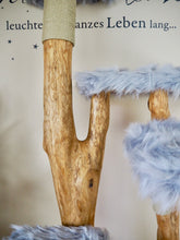 Laden Sie das Bild in den Galerie-Viewer, Naturkratzbaum Willi, Alischa, Ayla & Aslan