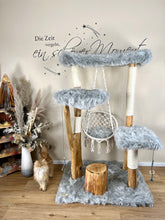 Laden Sie das Bild in den Galerie-Viewer, Naturkratzbaum Ylvie & Toffee