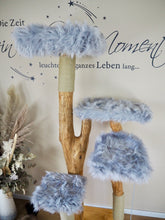 Laden Sie das Bild in den Galerie-Viewer, Naturkratzbaum Willi, Alischa, Ayla & Aslan