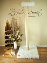 Laden Sie das Bild in den Galerie-Viewer, XL-Naturkratzsäule (mit Liegemulde) Luca & Lenny