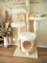 Laden Sie das Bild in den Galerie-Viewer, Naturkratzbaum Luna & Mailo