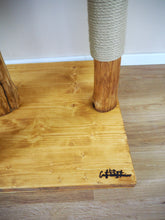 Laden Sie das Bild in den Galerie-Viewer, Naturkratzbaum Willi, Alischa, Ayla & Aslan