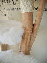 Laden Sie das Bild in den Galerie-Viewer, Naturkratzbaum Mogli & Ivy